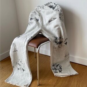 Brand new thirteen studios sweatpants size small